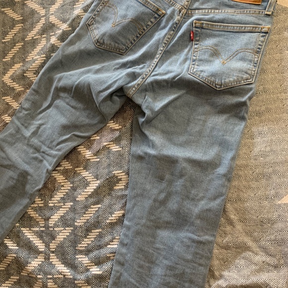 Levi wedge straight leg - Picture 3 of 4